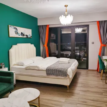 Gulau Water Village Pure Waterfront Apartment