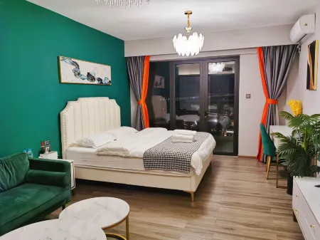 Gulau Water Village Pure Waterfront Apartment