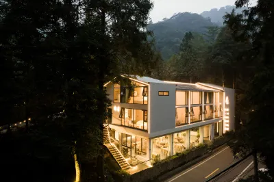 Manji Private Soup Homestay Hotels near Dujiangyan China Giant Panda Garden (formerly known as Panda Paradise)