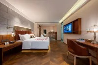 James Joyce Coffetel (Qingdao Zhanqiao Railway Station) Hotel in zona The Site of Qingdao Grand Auditorium