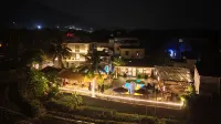 Shili Homestay (Shimei Bay Commercial Street Tourist Road)