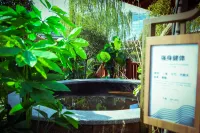 Hongrun Hot Spring Resort Hotel - Hot Springs