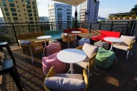 Toojou Kota Kinabalu - Quầy bar