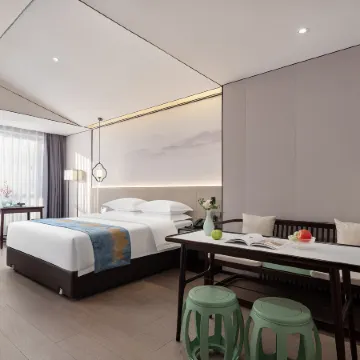 Moshang Qingju Hotel (Fuyang Central Plaza Renmin Road)