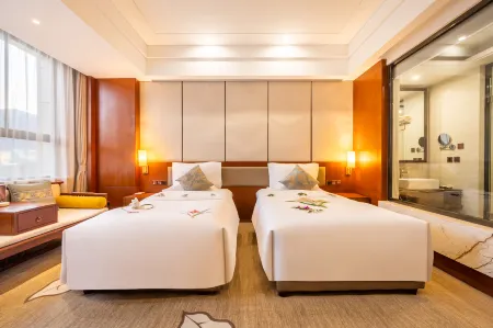 Taibaishan Yulongwan Hot Spring Hotel Отели рядом с достопримечательностью «Red River Valley»