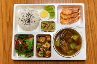 โรงแรมคอร์ทยาร์ดฮวาเย่ ซินหยาง (สถานีรถไฟซินหยาง เทียนรุ่นพลาซ่า) - พร้อมอาหารเช้า