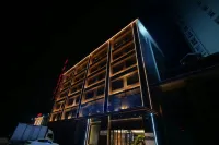 Homeinn Hotel (Neixiang County Government Tuanhe West Road)