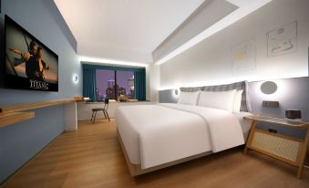 Zhizhu Hotel (Leshan High-speed Railway Station Shihao Plaza)