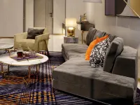 Glee Hotel Hotels near Runda