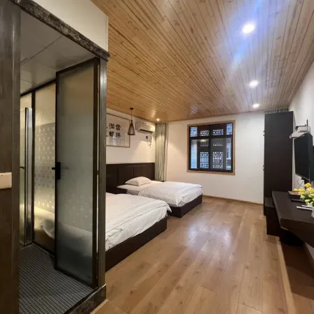Taining Yulan Xiaoyuan Homestay (Gucheng Branch)