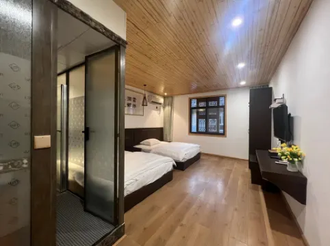 Taining Yulan Xiaoyuan Homestay (Gucheng Branch)