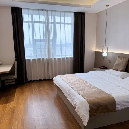 Yangzhong Zhongtian Hotel