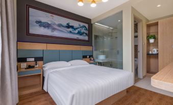 100 Inn Liangpin Hotel (Shanghai Jiading Anting Subway Station)