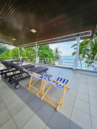 Little Heaven by Sky Hive, A Beach Front Bungalow Отели рядом с достопримечательностью «Blue Whale Cruise Sdn. Bhd. - Penang»
