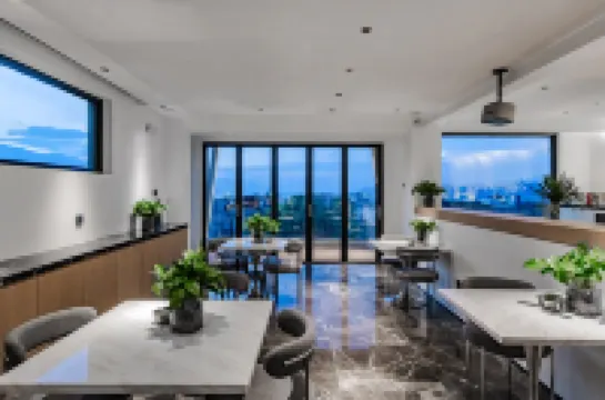 Dali Ruyi At ease Seaview Villa (Bohai Park Branch)