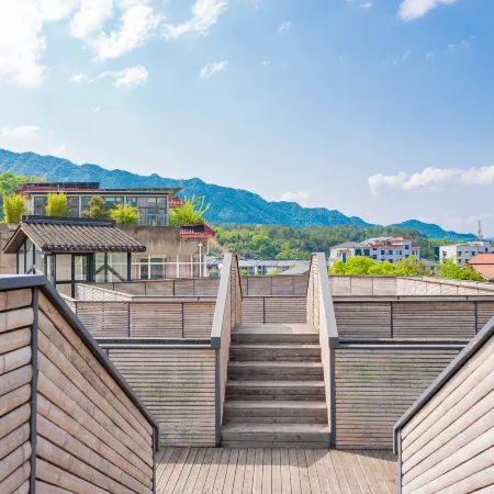 Light and wind ROOF Tangquan House (OMG Heartbeat Park Store)