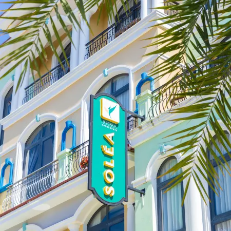 SOLEA Hotel GrandWorld Phu Quoc Отели рядом с достопримечательностью «Van beach»