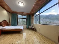 Yangda Homestay (Daocheng Visitor Center)