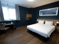 Travelodge Madrid Metropolitano マドリードのホテル