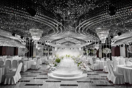 Xichang Guantang Hotel (Qionghai 17 Degrees Tang Garden Branch) Отели рядом с достопримечательностью «Xiaoyucun»