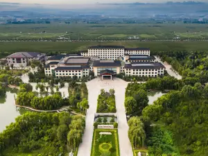 Eton Pine Valley Hotel