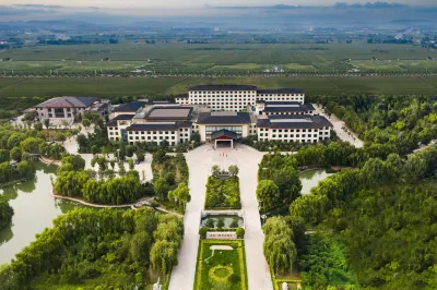 Eton Pine Valley Hotel Hotels near Feicheng Stadium