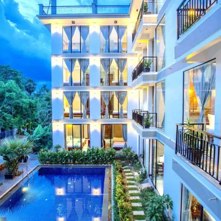 CENTRAL BLANCHE RESIDENCE