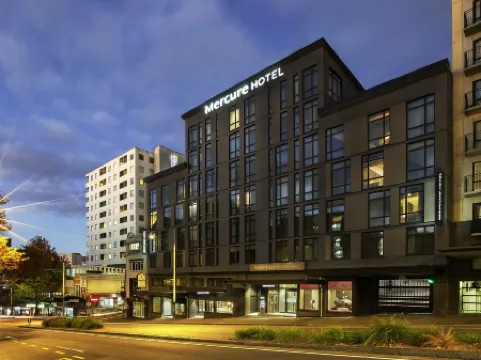 Mercure Auckland Queen Street Отели рядом со станцией Grafton Railway Station