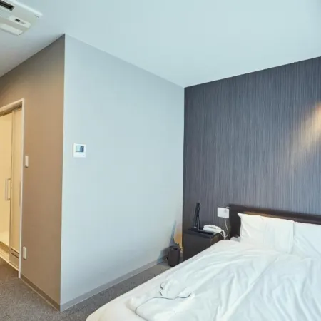 EZ Hotel KIX Seaside Отели рядом с достопримечательностью «Аутлет-центр Rinku Premium»