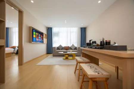 Basu Qiansong Oxygen Hotel Отели в г. Басу