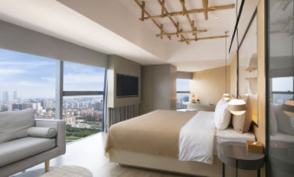 Yanzhu Yishe Guoyun Hotel (Zhengzhou CBD Exhibition Center)