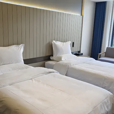Juemt Hotel