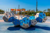 Yantai Shili Jinsha Family Resort Hotel (Jinsha Beach)