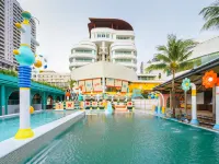 The Cruise Hotel (formerly A-ONE The Royal Cruise Hotel) Hotels near Naklua Beach