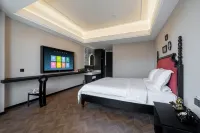 Monet · Genting Hotel - Romantic