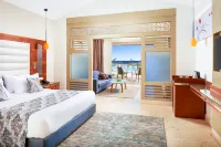 Pickalbatros Sea World Resort - Marsa Alam- "Aqua Park"