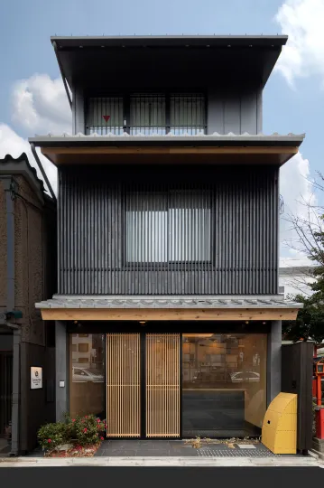 七條鴨川連接旅館