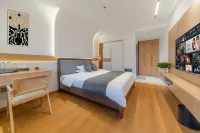 Homestay Among the Sea of Clouds Hotels near Xiateda Canyon