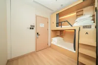 際庭青年旅舍（上海馬當路地下鉄駅）