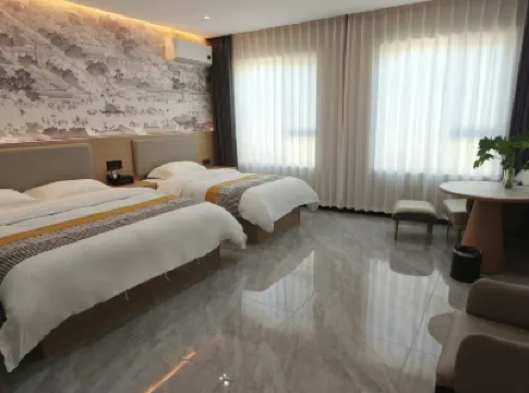 Kaide Business Hotel (Zibobei Railway Station Shandong Vocational Institute of Industry) Hotel berhampiran Shandong Vocational College of Industry (South Campus)