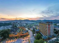 Sanjiang Jolie Vue Boutique Hotel