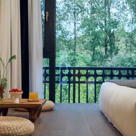 Floral Hotel·Jinyun Yinhou Zuju hotel