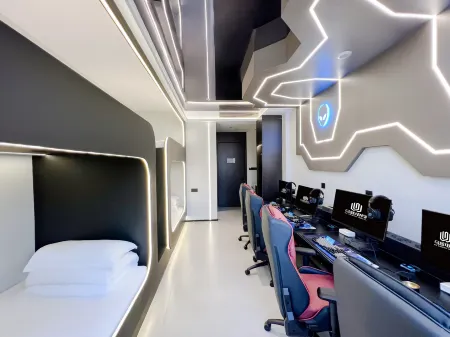 Wuzi E-Sports Hotel (Wenzhou Longwan) Отели рядом с достопримечательностью «Tianzhu Temple»