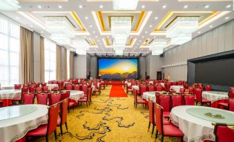Dunhuang Huandong International Hotel
