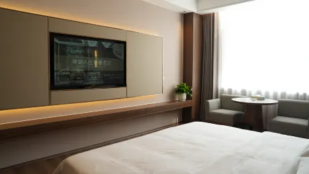 Pullman Hotel (Zhangjiakou Weixian) Отели рядом с достопримечательностью «Weizhou Ancient City»