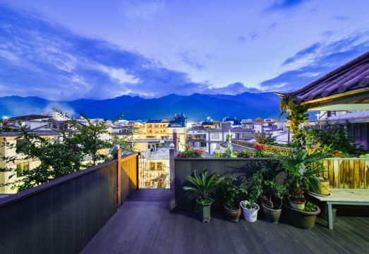 다리 고성 남문 전경