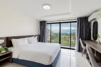 SureStay By Best Western Iconic Suvarnabhumi Hotels in Bang Bo