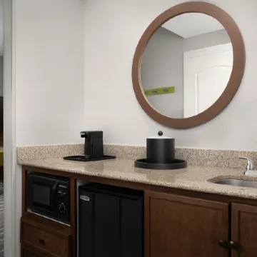 Hampton Inn & Suites Durham/North I-85