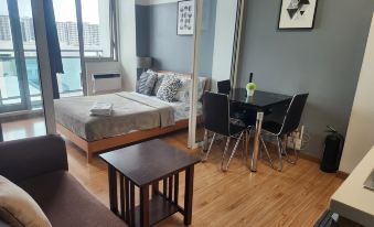 Azure Staycation Philippines by AMRS Near Manila International Airport
