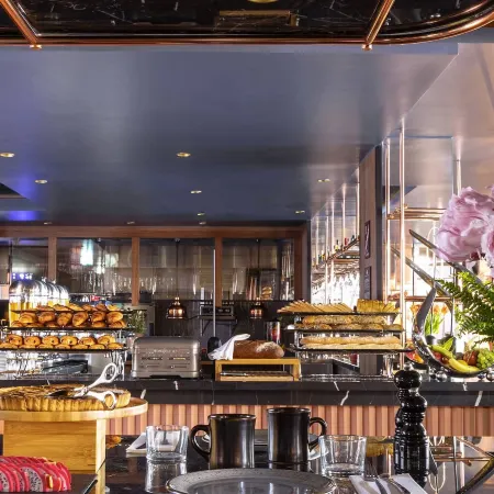 Hôtel Mercure Paris Bastille Marais Отели рядом с достопримечательностью «20-й округ: Менилмонтан»